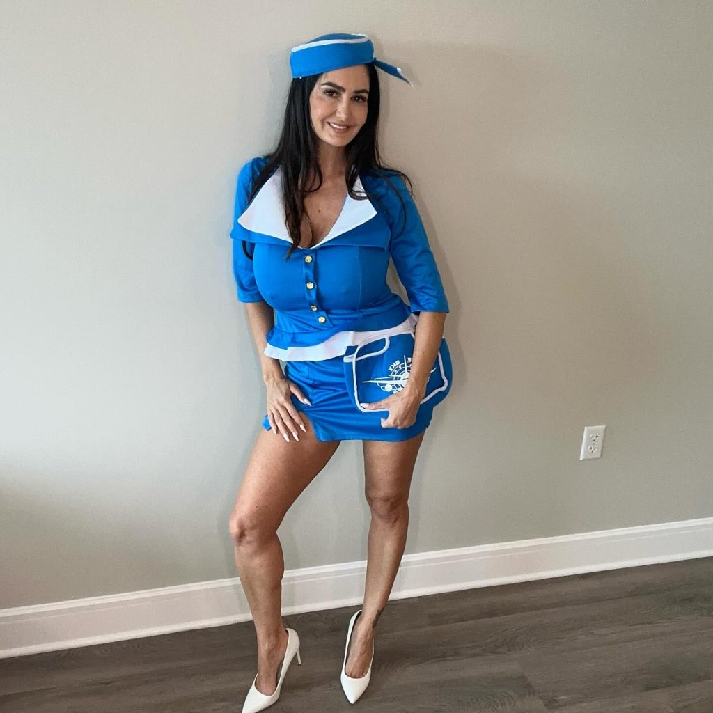 What is Ava Addams NetWorth? Age, Height, and Career Insights